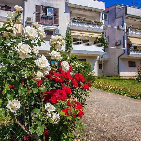 Beautiful In Prime Location Porec